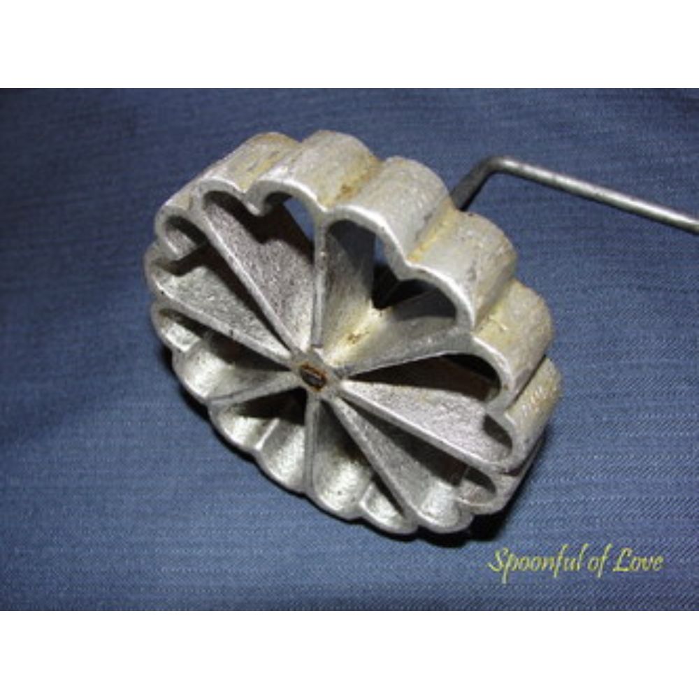 HAZEL Aluminium Rose Cookie Mould with Wooden Handle | Rose Achappam Maker