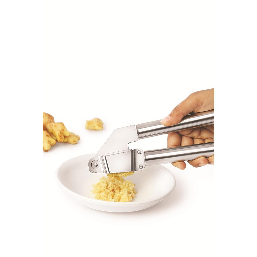 HAZEL Stainless Steel Garlic / Ginger Hand Presser, Crusher, Masher Kitchen Tool, Silver