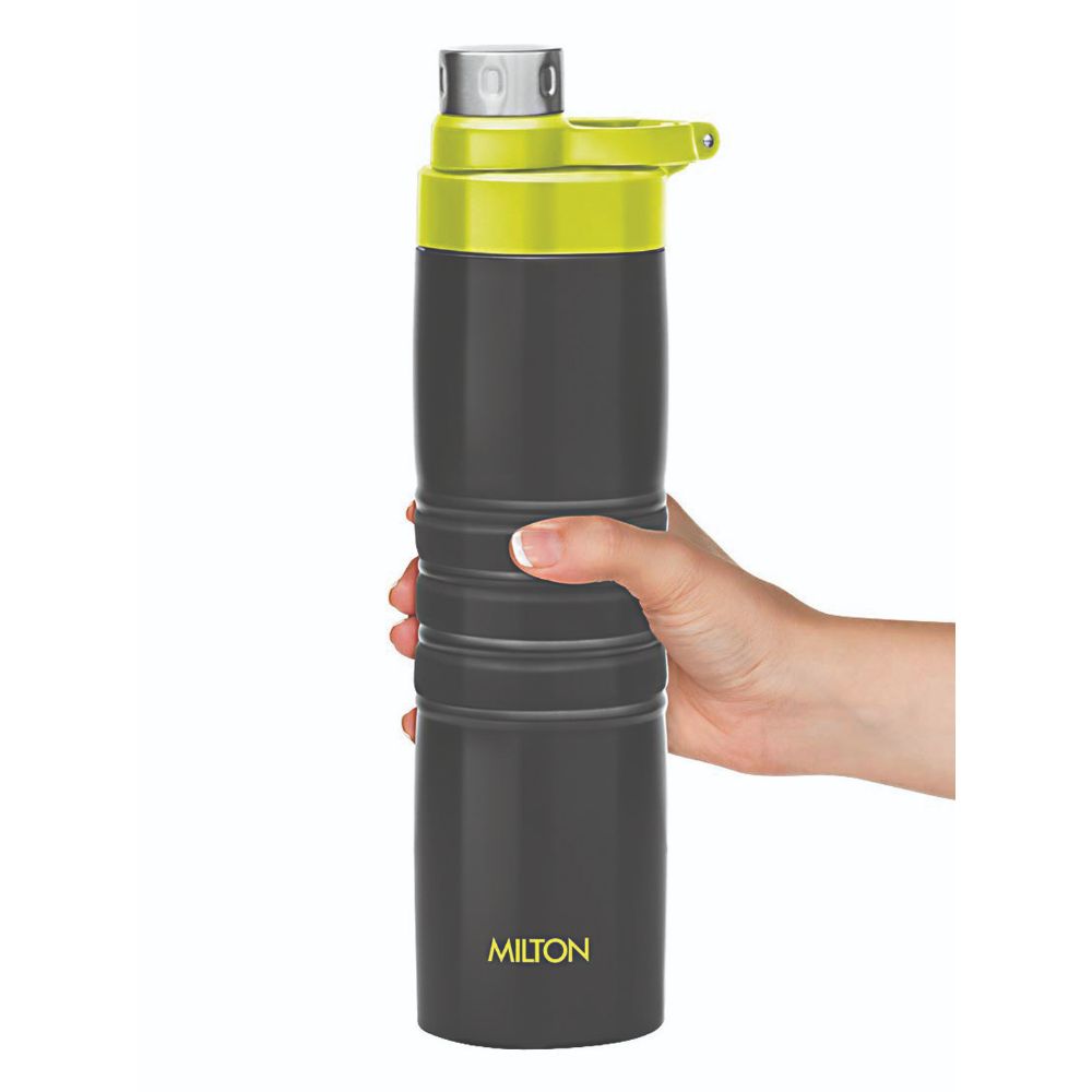 Milton Amigo-800 Thermosteel Water Bottle Hot & Cold Vacuum Insulated Flask, 660 ML, Black