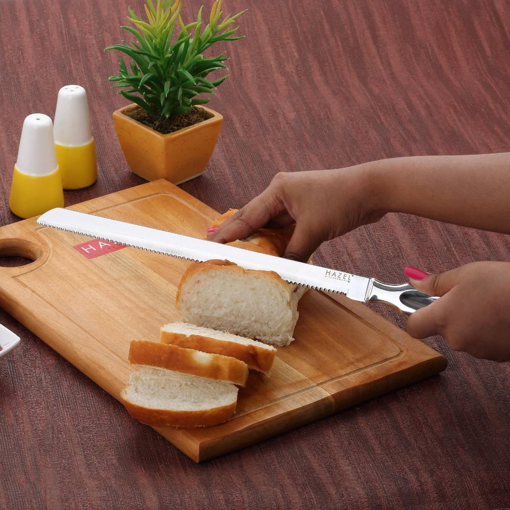 HAZEL Stainless Steel Bread Knife for Cutting | Serrated Knife for Bread, Silver